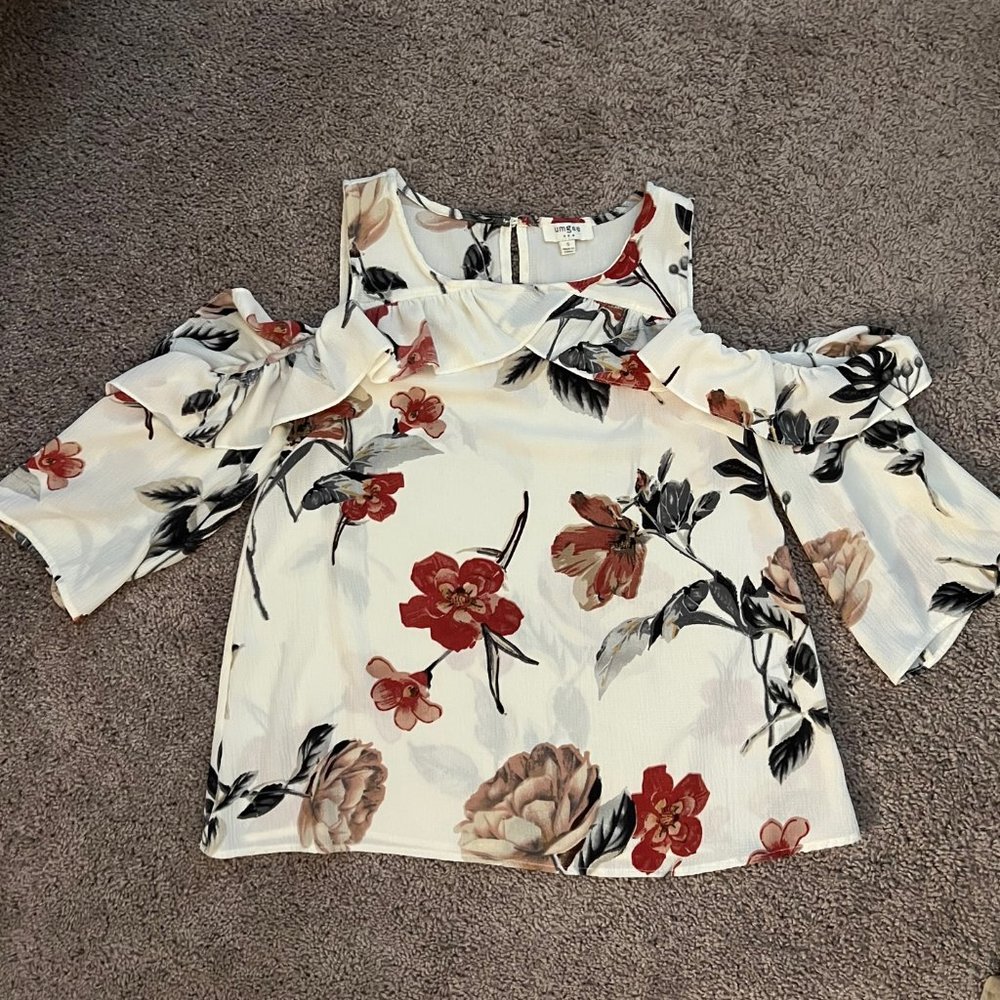 Umgee Floral Cold Shoulder Top Size Small